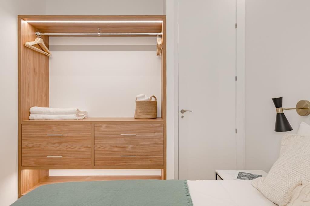 Malasana XI Calle Manuela Malasana 3Br 3Bh Apartment Мадрид Екстериор снимка