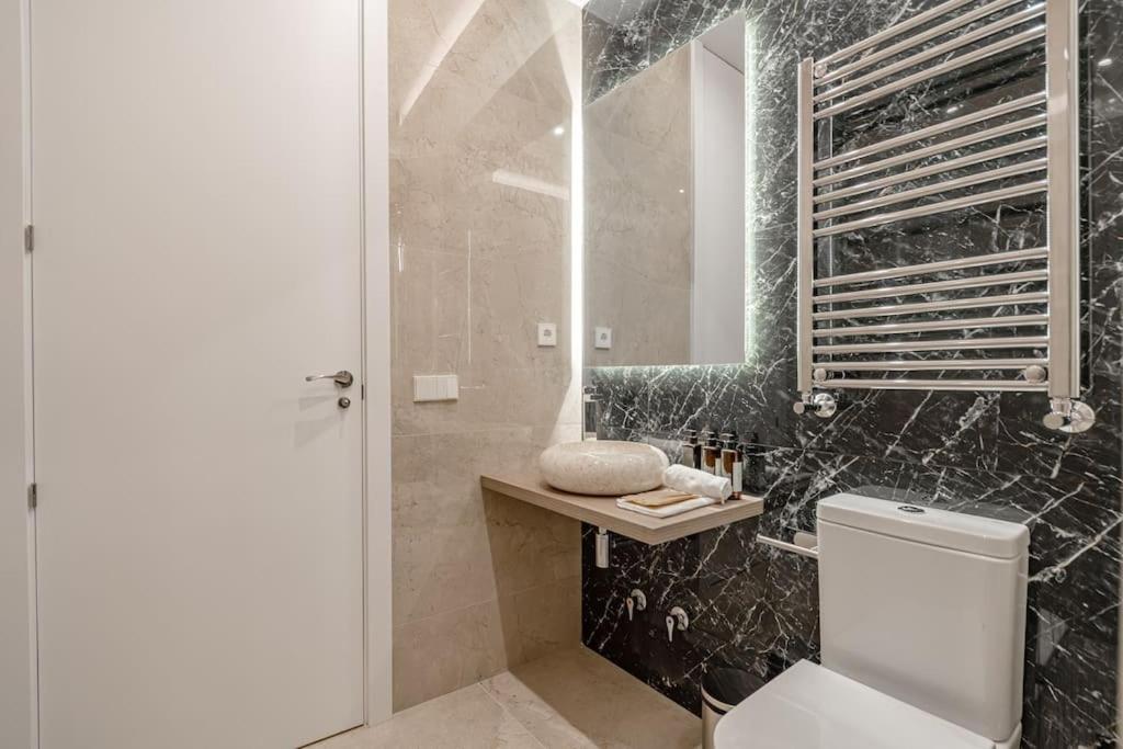Malasana XI Calle Manuela Malasana 3Br 3Bh Apartment Мадрид Екстериор снимка