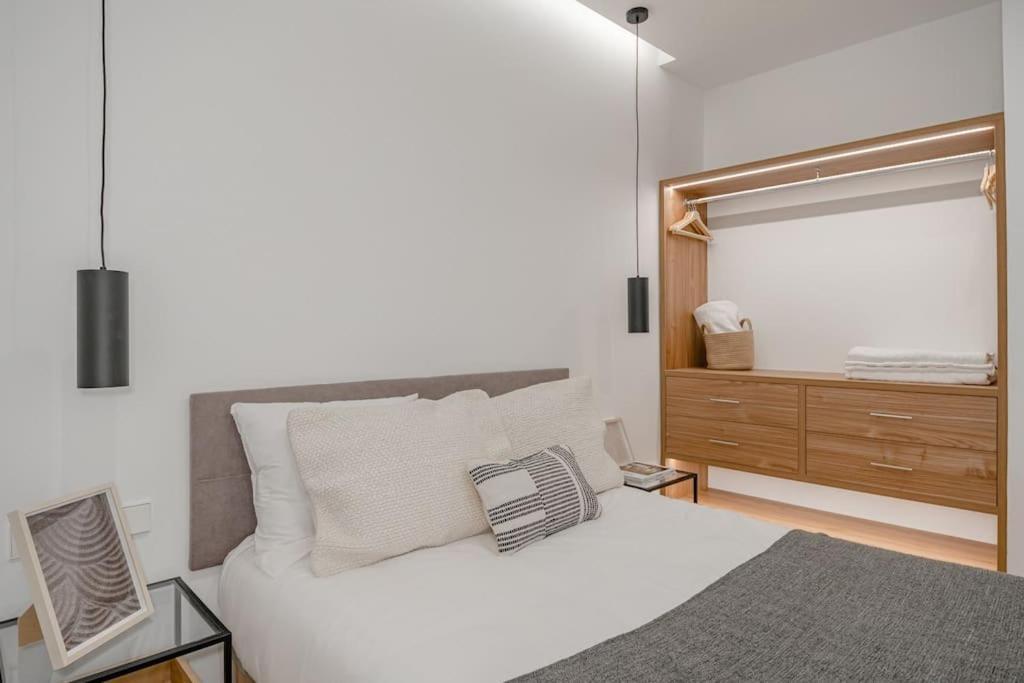Malasana XI Calle Manuela Malasana 3Br 3Bh Apartment Мадрид Екстериор снимка